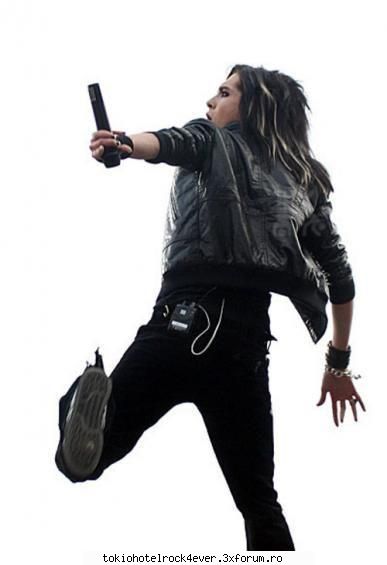 ~~poze haioase th~~ tom: faci acolo?? poate kzi scena!!! bill: lasa-ma mah! tom: imi explici mie