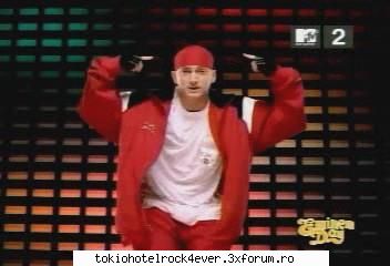 eminem mai pun poze el...