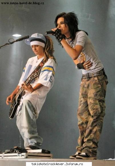 ~~poze haioase th~~ bill: tom...am   ai?? uitat strofa 2a??  bill: maaaa! tom: atunci??
