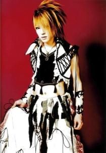 12012(ichi nī zero ichi ni) - Si el este Tōru Kawauchi cel care canta la - *..::Other Bands::..*