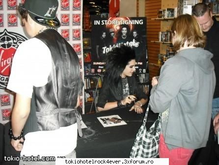 Audiogramiada VIRGIN Megastore - da ...niste poze - *..::Gallery::..*