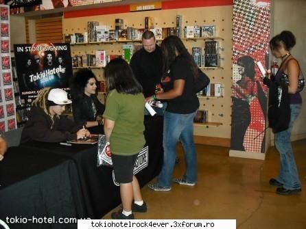 Audiogramiada VIRGIN Megastore - Tatyann' - *..::Gallery::..*