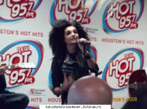 95.7 hot studios houston ( ) - MissKaulitz - *..::Gallery::..*