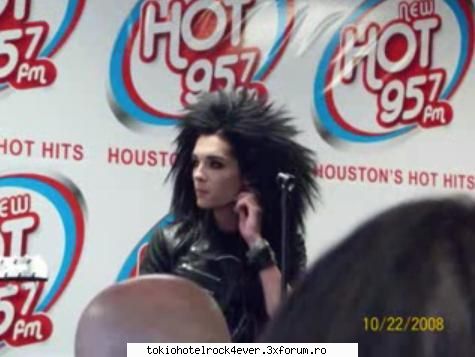 95.7 hot studios houston ( ) - MissKaulitz - *..::Gallery::..*
