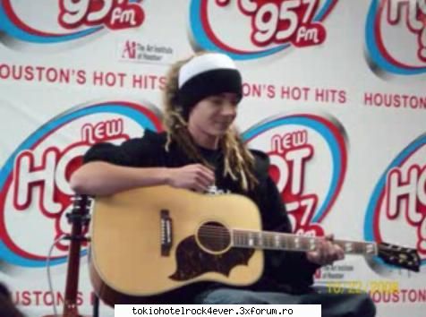 95.7 hot studios houston ( ) - MissKaulitz - *..::Gallery::..*