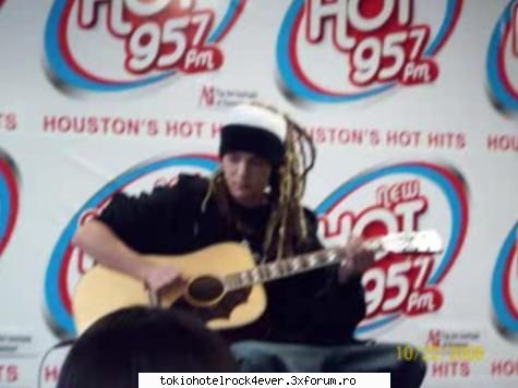 95.7 hot studios houston ( ) - MissKaulitz - *..::Gallery::..*