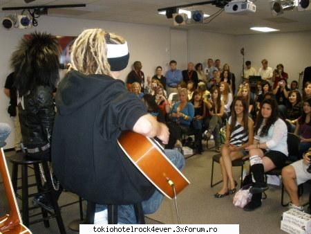 95.7 hot studios houston ( ) - MissKaulitz - *..::Gallery::..*