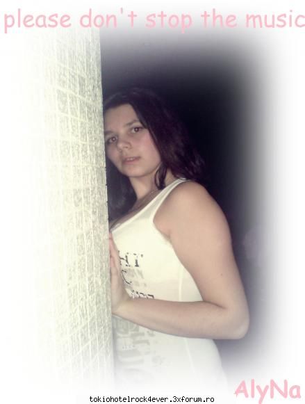 AlyNa MadeLeiNe - o poza cu mine recenta, de seara trecuta :) - *..::Me, myself & I::..*