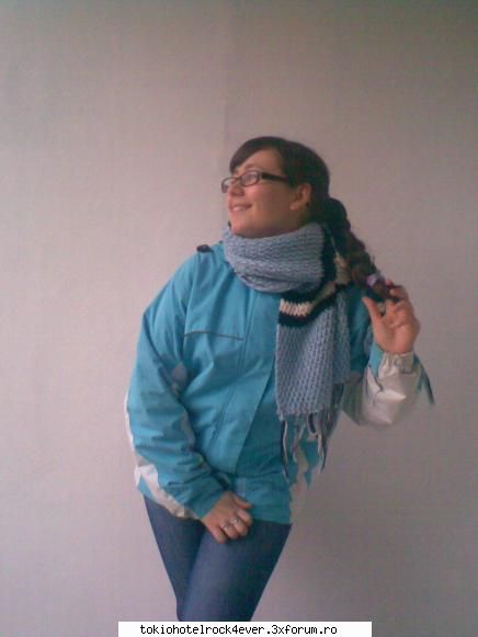 AnN3li$s - aici vroiam la WC ...cred - *..::Me, myself & I::..*