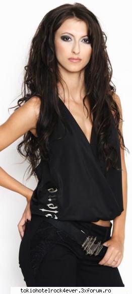 Andreea Balan - crazy_axy - *..::Other Bands::..*