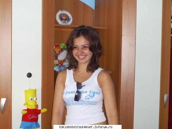 ..::..AnoTHeR GUrl..(^_^)...::.. - nebunoo ...dak my vrei sa`ti zic cub inventate - *..::Me, myself & I::..*