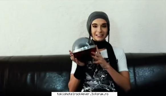 Au Castigat :x:x:x - Tatyann' - *..::Tokio Hotel::..*