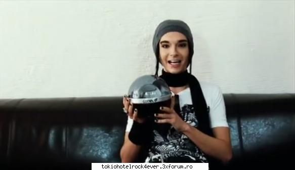 Au Castigat :x:x:x - Tatyann' - *..::Tokio Hotel::..*