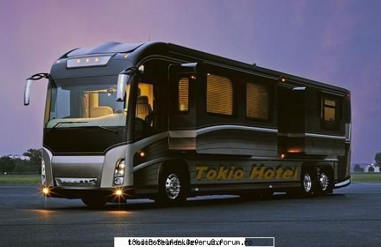 Autocarul TH - }{TaM_TaM}{ - *..::Tokio Hotel::..*