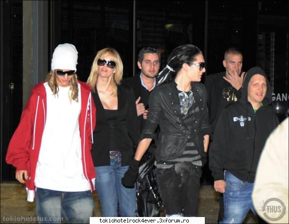 Bill chiar are dreaduri! - 9 ala mai mic nu cred ca e gorg adica nu pr apare - *..::Bill Kaulitz::..*