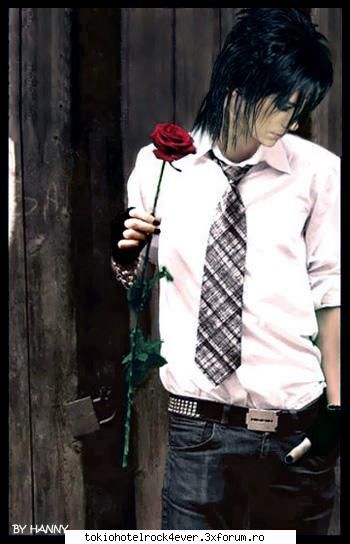 vreau un tatuaj :zzz: bill fara suvitze blonde!:x