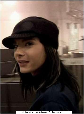 Bill nemachiat - pey creca is cosuri:)))....hai ca mai pun...daca - *..::Bill Kaulitz::..*