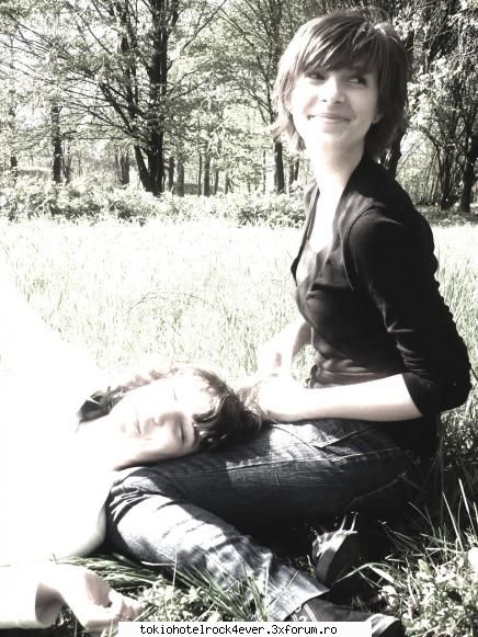 BlackStain - eu sunt cea pde pe jos - *..::Me, myself & I::..*