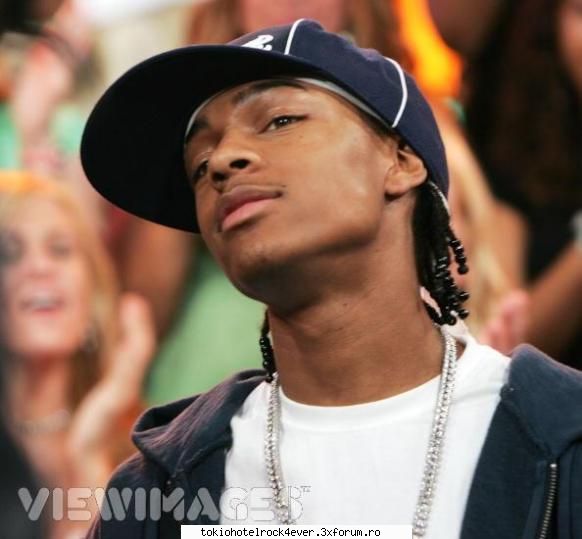 Bow Wow - little_miss_sunshine - *..::Other Bands::..*