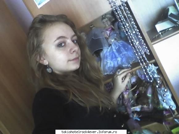 Byka. -.- :] - Nu`s papushile meleee - *..::Archive::..*