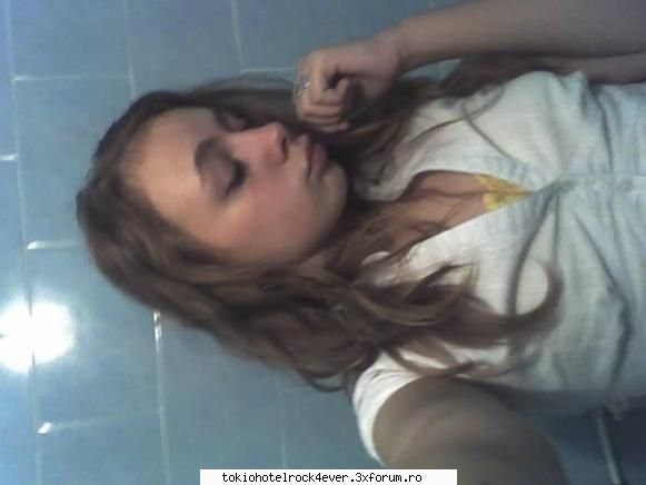 Byka. -.- :] - ImperialAsphixietedCrime - *..::Archive::..*