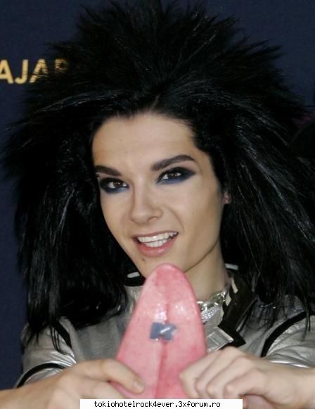 Ce e aia??:O:O:O:O - si ultima... asta e mortala - *..::Bill Kaulitz::..*