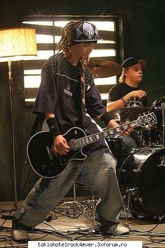 Ce va atrage la Tom? - tom's_angel - *..::Tom Kaulitz::..*
