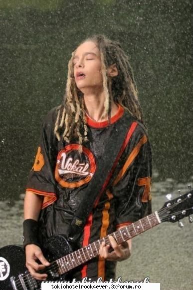 Cik Tom orgasm=)) - dak mai vreti poze d genu asta...sa-mi ziceti - *..::Tom Kaulitz::..*