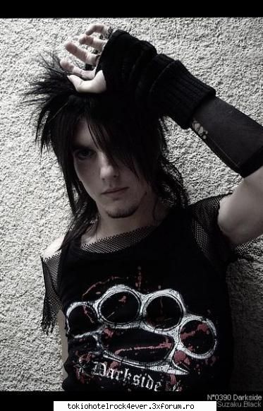 Cinema Bizarre - se pare ca daa citez de pe site "Pentru inceput - *..::Other Bands::..*