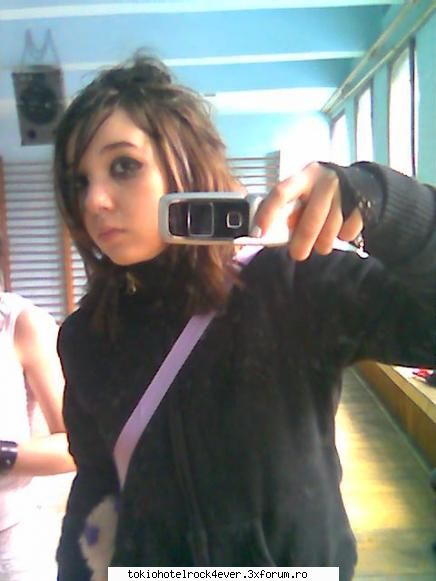 Danny - Haideti ca pun si eu cateva poze. Let's begin 1) - *..::Me, myself & I::..*