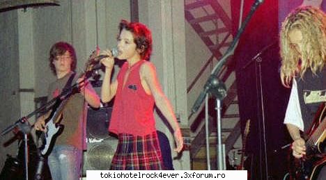 Devilish :X ! - 13 aia e fusta daia KILT era vreo moda dai kred - *..::Tokio Hotel::..*
