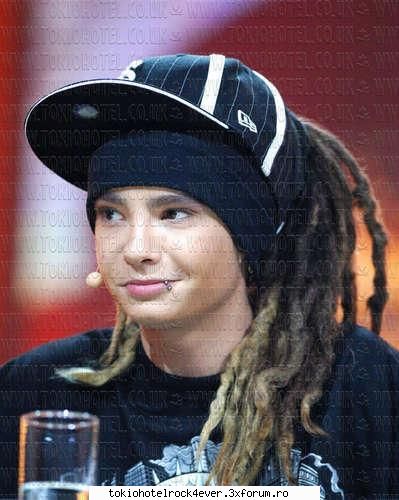 Devilish :X ! - 57 T:n'am strikt eo mikrofonu' lu bill... B - *..::Tokio Hotel::..*