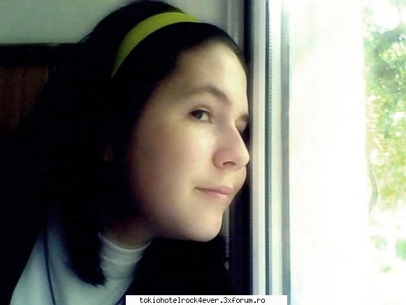 Doar eu - Buna.Ma numesc Alina-Madalina alias Cleo.Am 14 - *..::Me, myself & I::..*