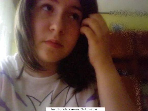 Doar eu - Aaaa..aha..ok O poza de azi dimineata - *..::Me, myself & I::..*