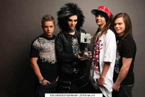 EMA - European Music Awards - acu` in culise (cred) cu minunea aia! - *..::Tokio Hotel::..*