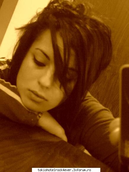 F�e�ita~d�l�e - fresita~dulshe - *..::Me, myself & I::..*