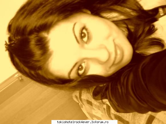 F�e�ita~d�l�e - fresita~dulshe - *..::Me, myself & I::..*
