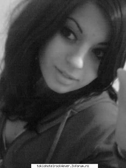 F�e�ita~d�l�e - fresita~dulshe - *..::Me, myself & I::..*