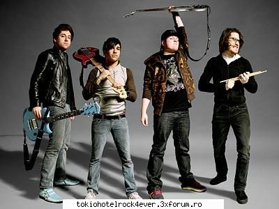 .::~Fall Out Boy~::. - Deci dak vreti sa aflati mai multe despre ei - *..::Other Bands::..*