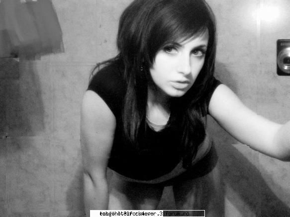 Fan Fic! - si acum personajele ( poze cu ele) ] Flavia - *..::FanFiction::..*