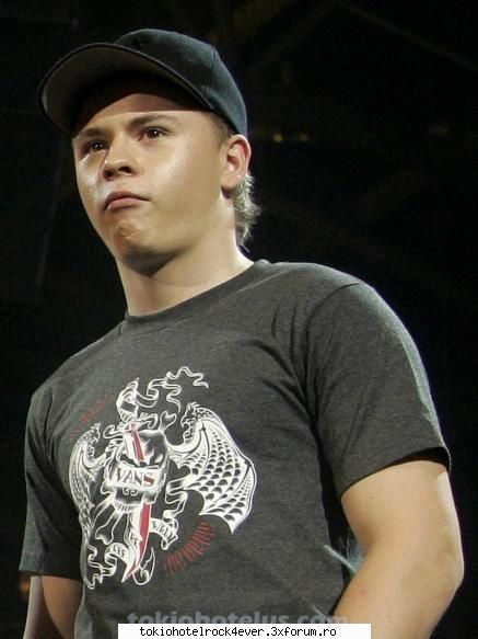 Gusty :X - Aolo am uitat poza Greseala mea - *..::Gustav Schafer::..*