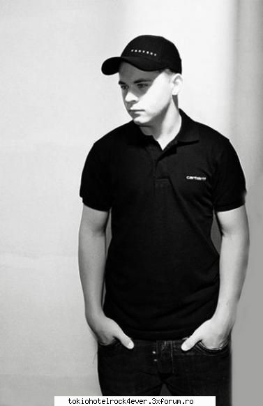 Gusty :X - gυѕтαν ♥ мυѕι� єℓє�тяσ - *..::Gustav Schafer::..*