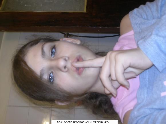 Hallo! Ich bin Emma :D - [:x]MusicIsMyLife[:x] - *..::Me, myself & I::..*
