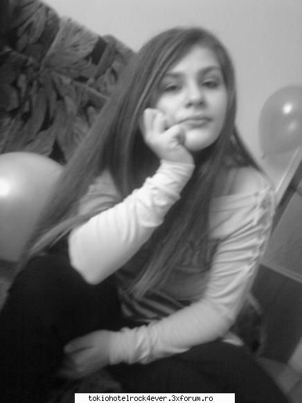 Hallo! Ich bin Emma :D - [:x]MusicIsMyLife[:x] - *..::Me, myself & I::..*