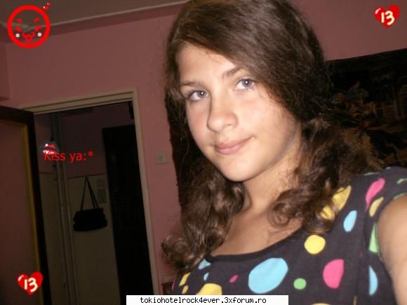 Hallo! Ich bin Emma :D - bastinash klator va multzumesc pt primire shi - *..::Me, myself & I::..*