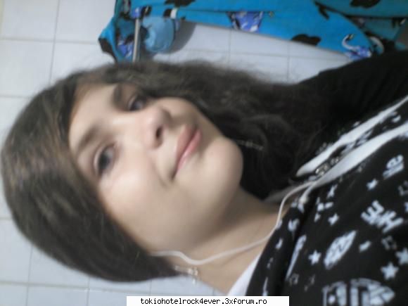 Hallo! Ich bin Emma :D - e distractzie mare in kshti - *..::Me, myself & I::..*