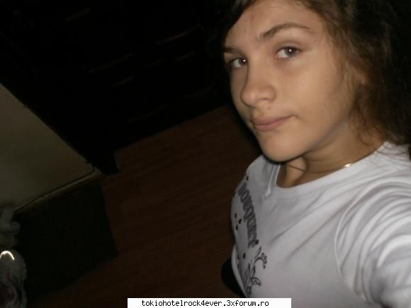 Hallo! Ich bin Emma :D - [:x]MusicIsMyLife[:x] - *..::Me, myself & I::..*