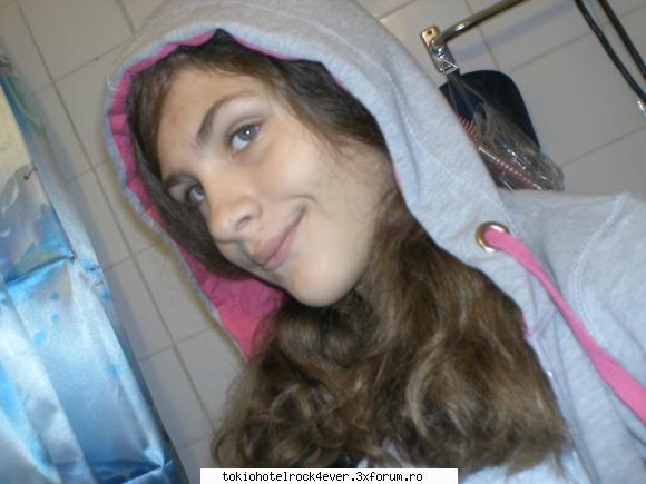 Hallo! Ich bin Emma :D - [:x]MusicIsMyLife[:x] - *..::Me, myself & I::..*