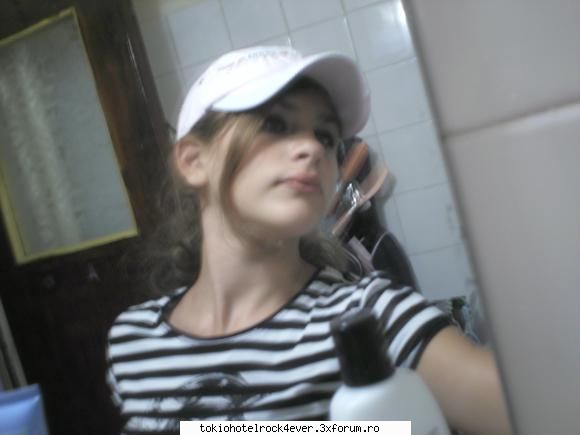 Hallo! Ich bin Emma :D - [:x]MusicIsMyLife[:x] - *..::Me, myself & I::..*