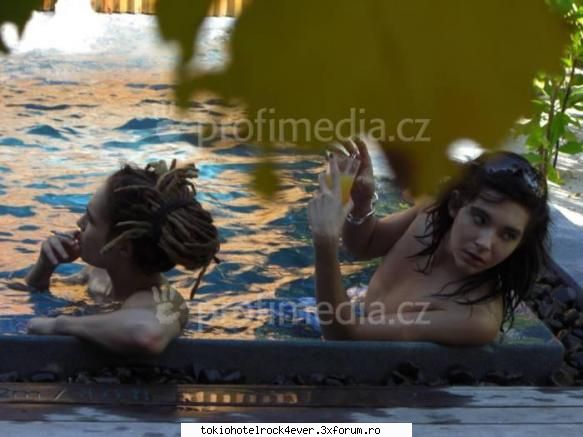 In vacanta:D - AdeLul - *..::Bill & Tom Kaulitz::..*